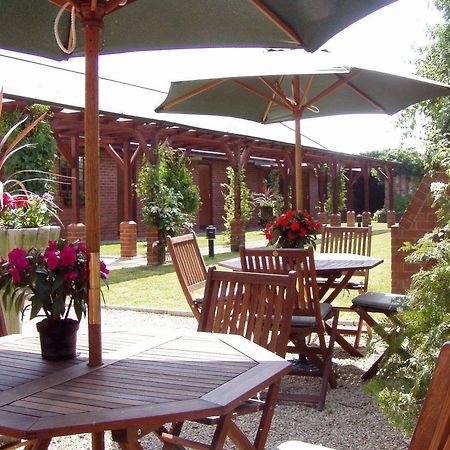 Brandon Lodge Hereford Esterno foto
